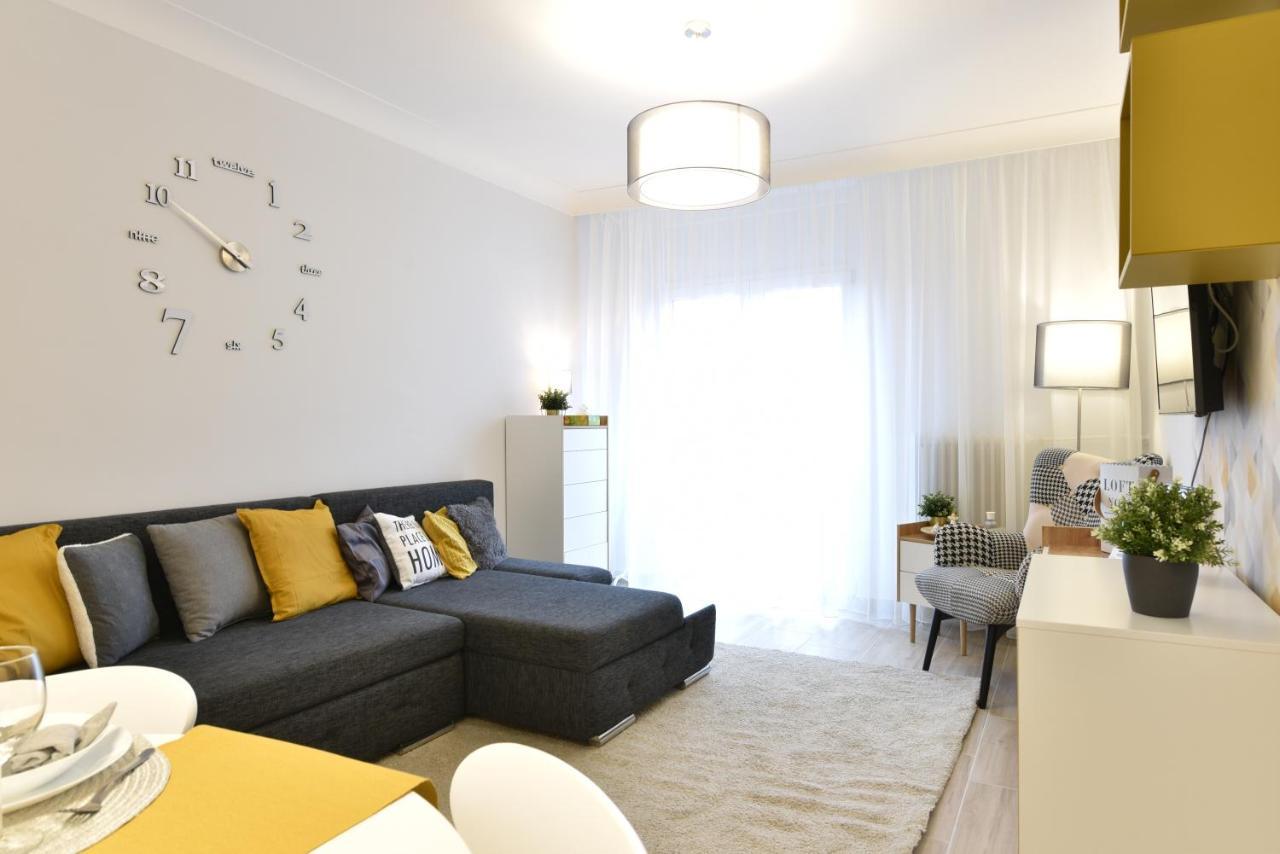 Kiralykut 1 Apartman - Ingyen Parkolas, Bicajok, Ac Székesfehérvár Buitenkant foto