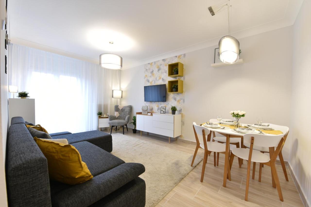 Kiralykut 1 Apartman - Ingyen Parkolas, Bicajok, Ac Székesfehérvár Buitenkant foto