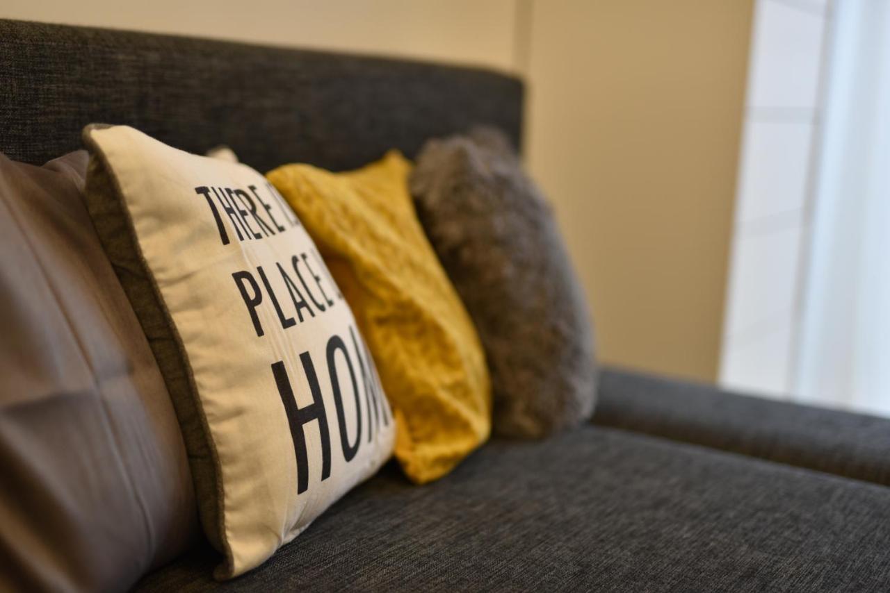 Kiralykut 1 Apartman - Ingyen Parkolas, Bicajok, Ac Székesfehérvár Buitenkant foto