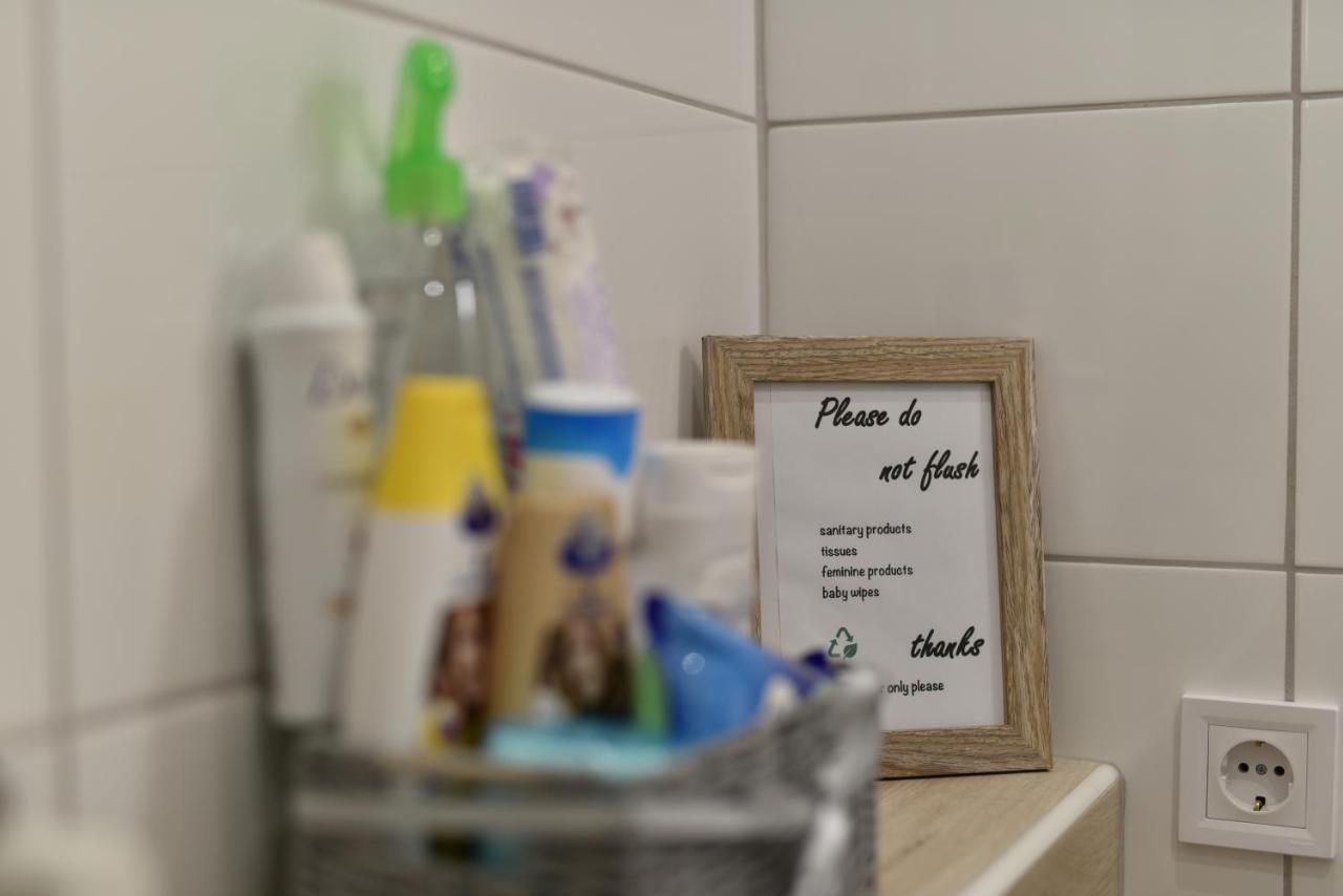 Kiralykut 1 Apartman - Ingyen Parkolas, Bicajok, Ac Székesfehérvár Buitenkant foto