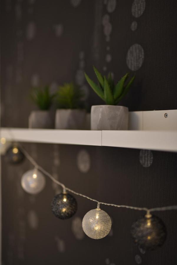 Kiralykut 1 Apartman - Ingyen Parkolas, Bicajok, Ac Székesfehérvár Buitenkant foto