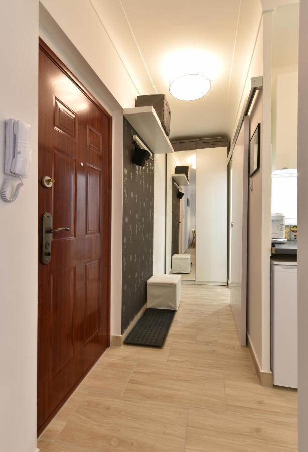 Kiralykut 1 Apartman - Ingyen Parkolas, Bicajok, Ac Székesfehérvár Buitenkant foto
