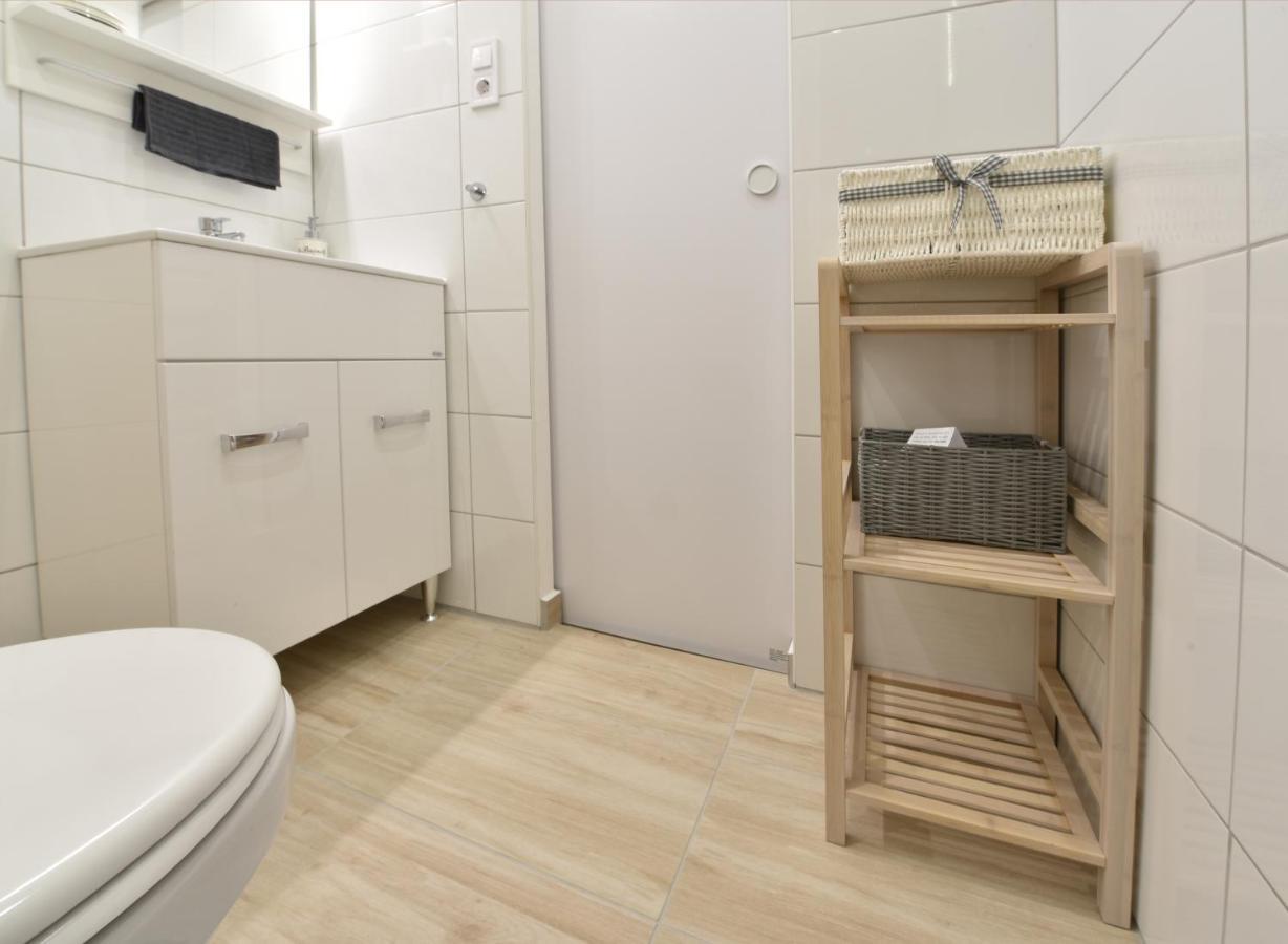 Kiralykut 1 Apartman - Ingyen Parkolas, Bicajok, Ac Székesfehérvár Buitenkant foto