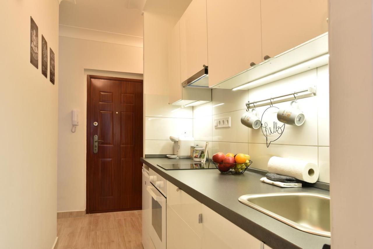 Kiralykut 1 Apartman - Ingyen Parkolas, Bicajok, Ac Székesfehérvár Buitenkant foto